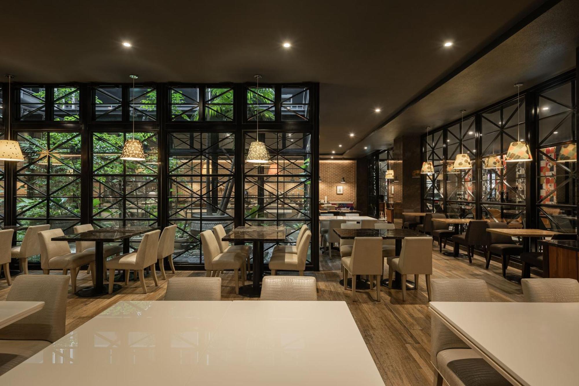 Kindness Hotel-Jue Ming Kaohsiung Exterior photo