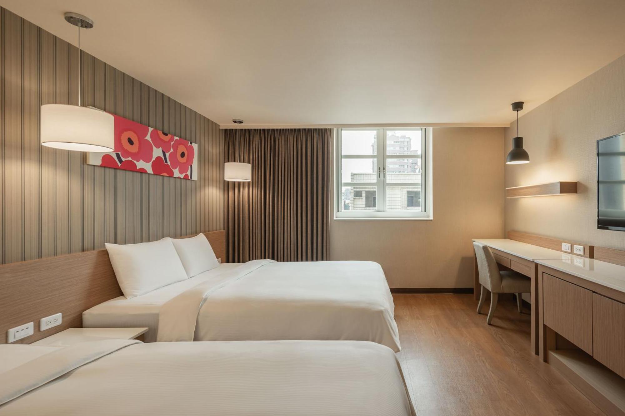 Kindness Hotel-Jue Ming Kaohsiung Room photo