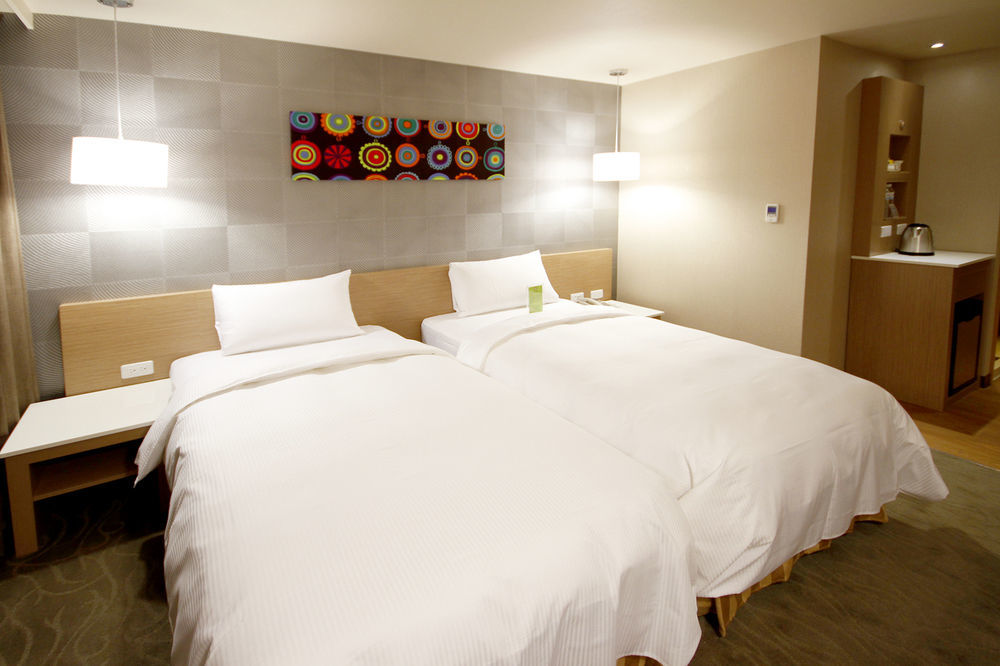 Kindness Hotel-Jue Ming Kaohsiung Exterior photo
